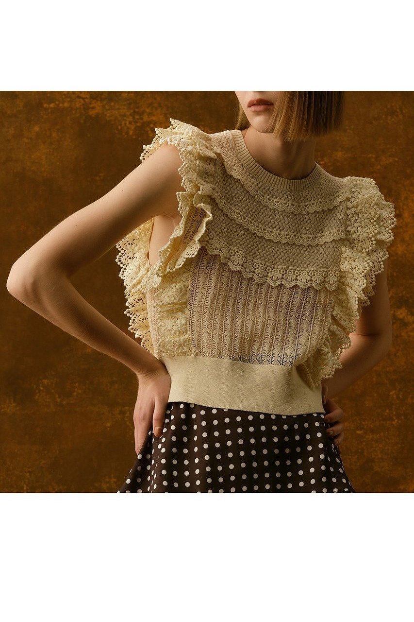 【アルアバイル/allureville】の【Loulou Willoughby】レースフリルニットプルオーバー インテリア・キッズ・メンズ・レディースファッション・服の通販 founy(ファニー) 　ファッション　Fashion　レディースファッション　Ladies' Fashion Online　トップス・カットソー　Tops/Tshirt　ニット　Knit Tops　プルオーバー　Pullover　アンティーク　Antique　ティアード　Tiered　ノースリーブ　No Sleeve　レース　Race　NEW・新作・新着・新入荷　New Arrivals　ベージュ|ID: prp329100004589621 ipo3291000000032562570