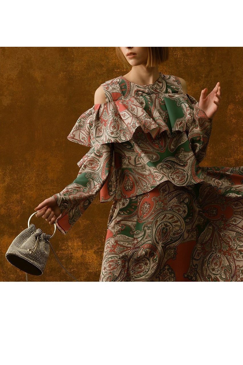 【アルアバイル/allureville】の【Loulou Willoughby】RATTIペイズリーオフショルブラウス 人気、トレンドファッション・服の通販 founy(ファニー) 　ファッション　Fashion　レディースファッション　Ladies' Fashion Online　トップス・カットソー　Tops/Tshirt　シャツ/ブラウス　Shirts/Blouses　おすすめ　Recommend　イタリア　Italy　スリーブ　Sleeve　トレンド　Trend　プリント　Print　ペイズリー　Paisley　ラッフル　Raffle　リボン　Ribbon　ロング　Long　NEW・新作・新着・新入荷　New Arrivals　other-5|ID: prp329100004589624 ipo3291000000032562599