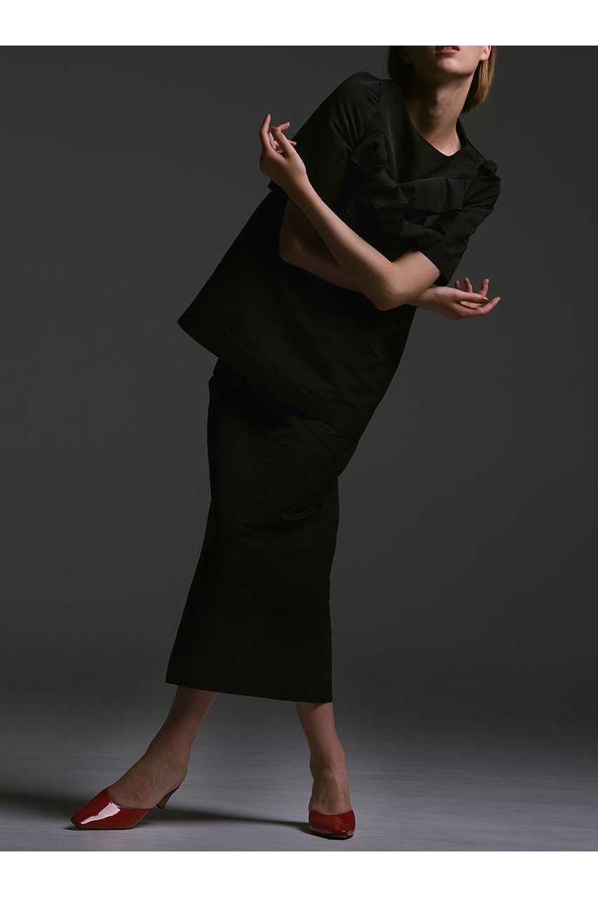 【アルアバイル/allureville】の【Loulou Willoughby】ランダムリボンタフタスカート 人気、トレンドファッション・服の通販 founy(ファニー) 　ファッション　Fashion　レディースファッション　Ladies' Fashion Online　スカート　Skirt　おすすめ　Recommend　グログラン　Grosgrain　シンプル　Simple　セットアップ　Set Up　タイトスカート　Tight Skirt　フェミニン　Feminine　ランダム　Random　リボン　Ribbon　NEW・新作・新着・新入荷　New Arrivals　other-7|ID: prp329100004589628 ipo3291000000032562639