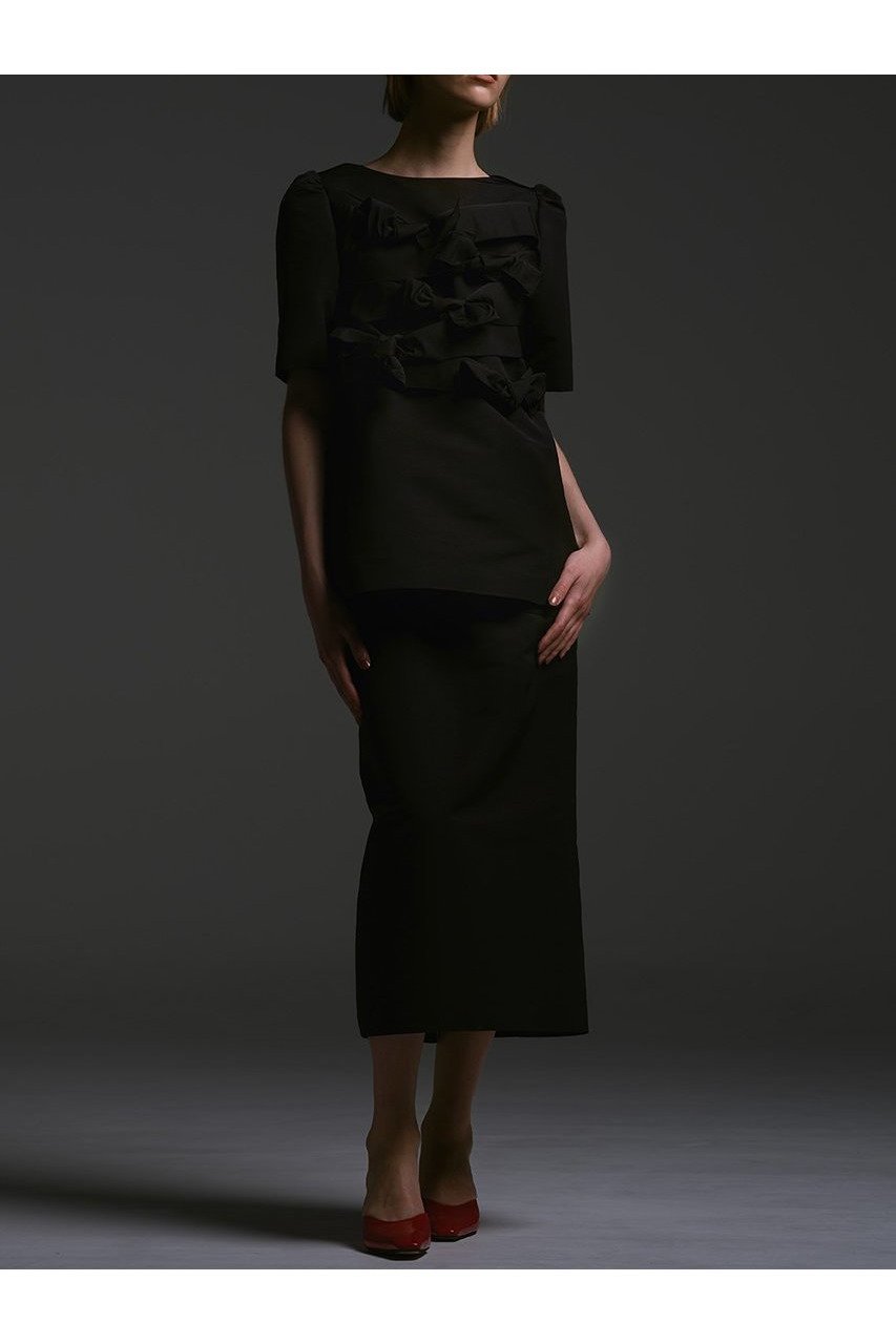【アルアバイル/allureville】の【Loulou Willoughby】ランダムリボンタフタスカート 人気、トレンドファッション・服の通販 founy(ファニー) 　ファッション　Fashion　レディースファッション　Ladies' Fashion Online　スカート　Skirt　おすすめ　Recommend　グログラン　Grosgrain　シンプル　Simple　セットアップ　Set Up　タイトスカート　Tight Skirt　フェミニン　Feminine　ランダム　Random　リボン　Ribbon　NEW・新作・新着・新入荷　New Arrivals　other-8|ID: prp329100004589628 ipo3291000000032562640