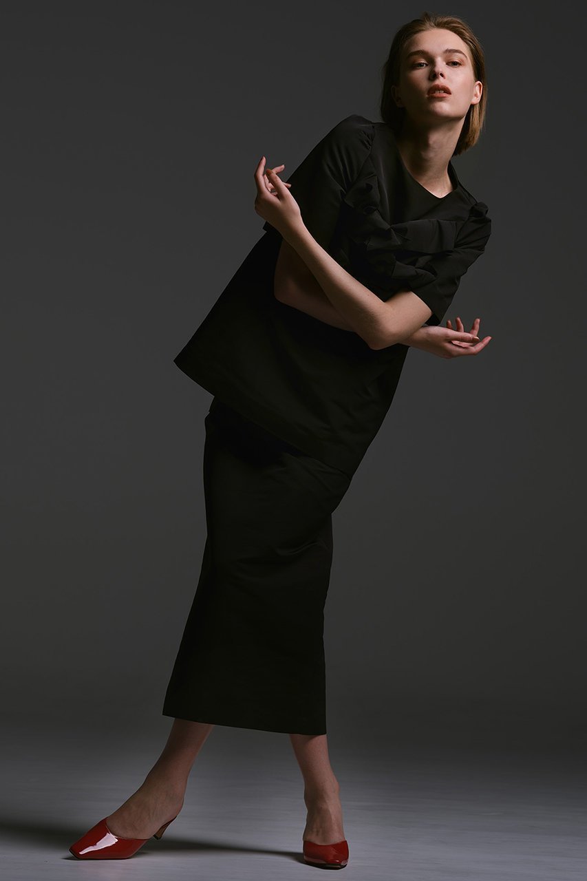 【アルアバイル/allureville】の【Loulou Willoughby】ランダムリボンタフタスカート 人気、トレンドファッション・服の通販 founy(ファニー) 　ファッション　Fashion　レディースファッション　Fashion for Women　スカート　Skirts　おすすめ　Recommended / Our Picks　グログラン　Grosgrain, Grosgrain Ribbon　シンプル　Simple, Minimal　セットアップ　Set-Up, Coordinated Outfit　タイトスカート　Pencil Skirt, Tight Skirt　フェミニン　Feminine, Girly　ランダム　Random, Irregular　リボン　Ribbon, Bow　other-7|ID: prp329100004589628 ipo3291000000035931525