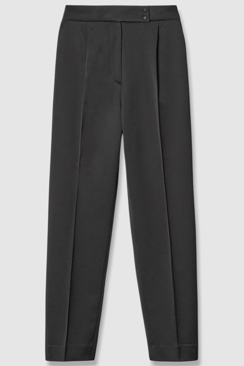 【アルアバイル/allureville】のクロップドテーパードパンツ インテリア・キッズ・メンズ・レディースファッション・服の通販 founy(ファニー) 　ファッション　Fashion　レディースファッション　Fashion for Women　パンツ　Pants & Trousers　エレガント 上品　Elegant　クラシカル　Classical, Vintage-Inspired　スリット　Slit, Slit Detail　ブラック|ID: prp329100004590580 ipo3291000000035401703