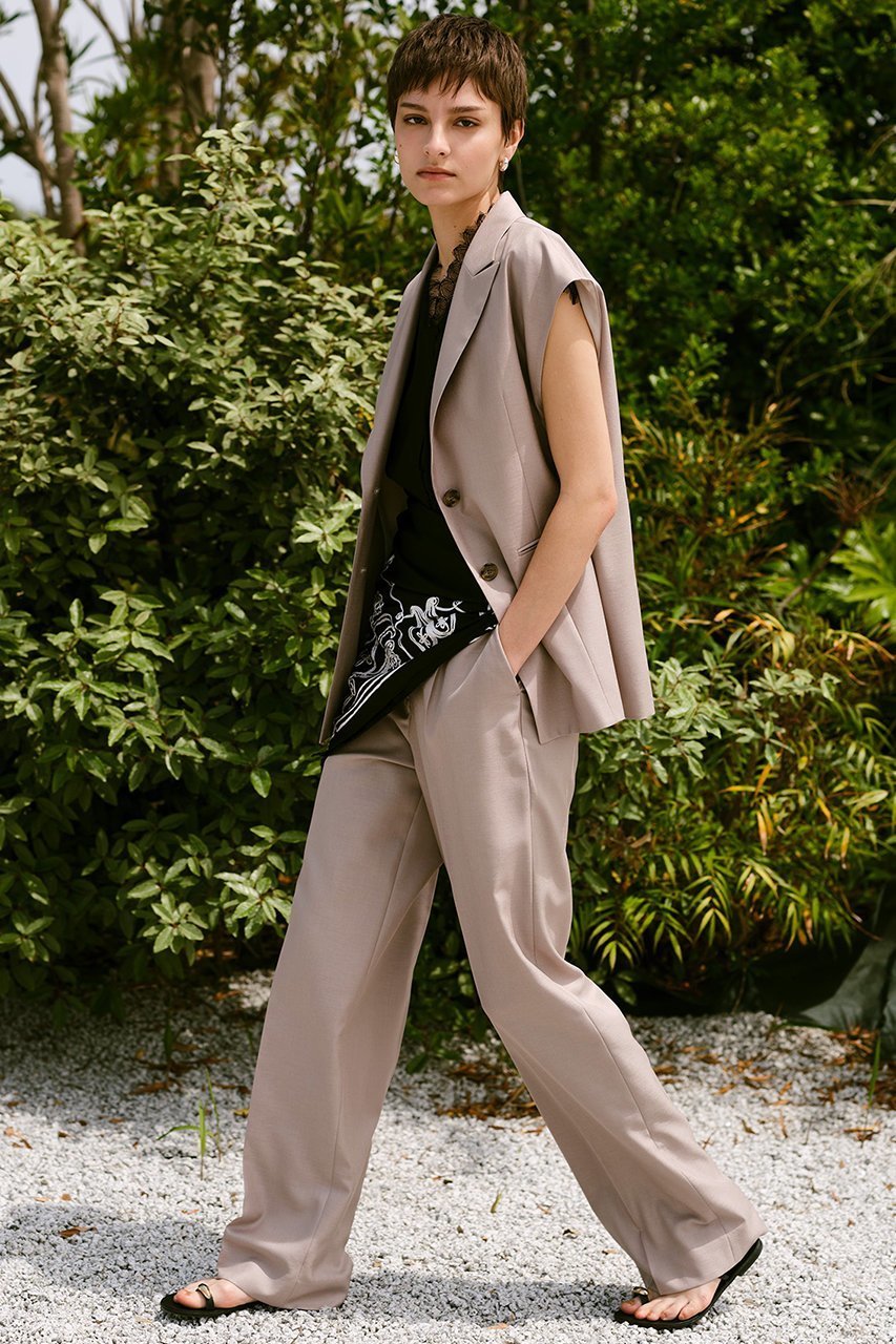 【アルアバイル/allureville】のエアリービエラタックパンツ 人気、トレンドファッション・服の通販 founy(ファニー) 　ファッション　Fashion　レディースファッション　Fashion for Women　パンツ　Pants & Trousers　おすすめ　Recommended / Our Picks　ストレート　Straight, Straight Cut　セットアップ　Set-Up, Coordinated Outfit　ワイド　Wide, Wide Fit　other-7|ID: prp329100004590583 ipo3291000000035404655