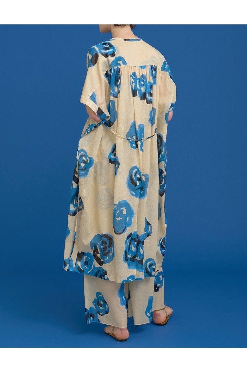 【ハウス オブ ロータス/HOUSE OF LOTUS】のブルーフラワーシャツワンピース 人気、トレンドファッション・服の通販 founy(ファニー) 　ファッション　Fashion　レディースファッション　Ladies' Fashion Online　ワンピース　Dress　シャツワンピース　Shirt Dresses　チュニック　Tunic　2025年　2025　2025-2026秋冬・A/W　Aw/Autumn/Winter/Fw/Fall/2025-2026　おすすめ　Recommend　グラデーション　Gradation　ジョーゼット　Georgette　スリット　Slit　チュニック　Tunic　ドレープ　Drape　プリント　Print　ロング　Long　ワーク　Work　A/W・秋冬　Aw・Autumn/Winter・Fw・Fall-Winter　other-8|ID: prp329100004592169 ipo3291000000032601413