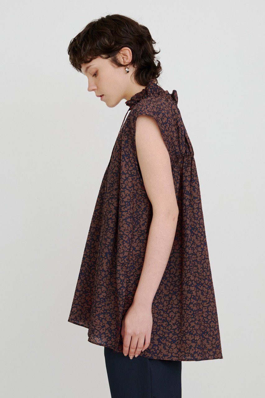 【ハウス オブ ロータス/HOUSE OF LOTUS】のウェーブプリントギャザーノースリーブブラウス 人気、トレンドファッション・服の通販 founy(ファニー) 　ファッション　Fashion　レディースファッション　Fashion for Women　トップス・カットソー　Cut & Sew Tops　キャミソール&ノースリーブ　Camisoles & Sleeveless Tops　シャツ・ブラウス・オフィスカジュアル　Elegant Blouses & Button-Ups　ギャザー　Gathered, Ruffled　サッカー　Seersucker, Summer Fabric　スリット　Slit, Slit Detail　ノースリーブ　Sleeveless, No-Sleeve　フリル　Frill, Ruffle　プリント　Print, Printed Pattern　モザイク　Mosaic, Geometric Pattern　夏　Summer　other-7|ID: prp329100004592173 ipo3291000000035483616