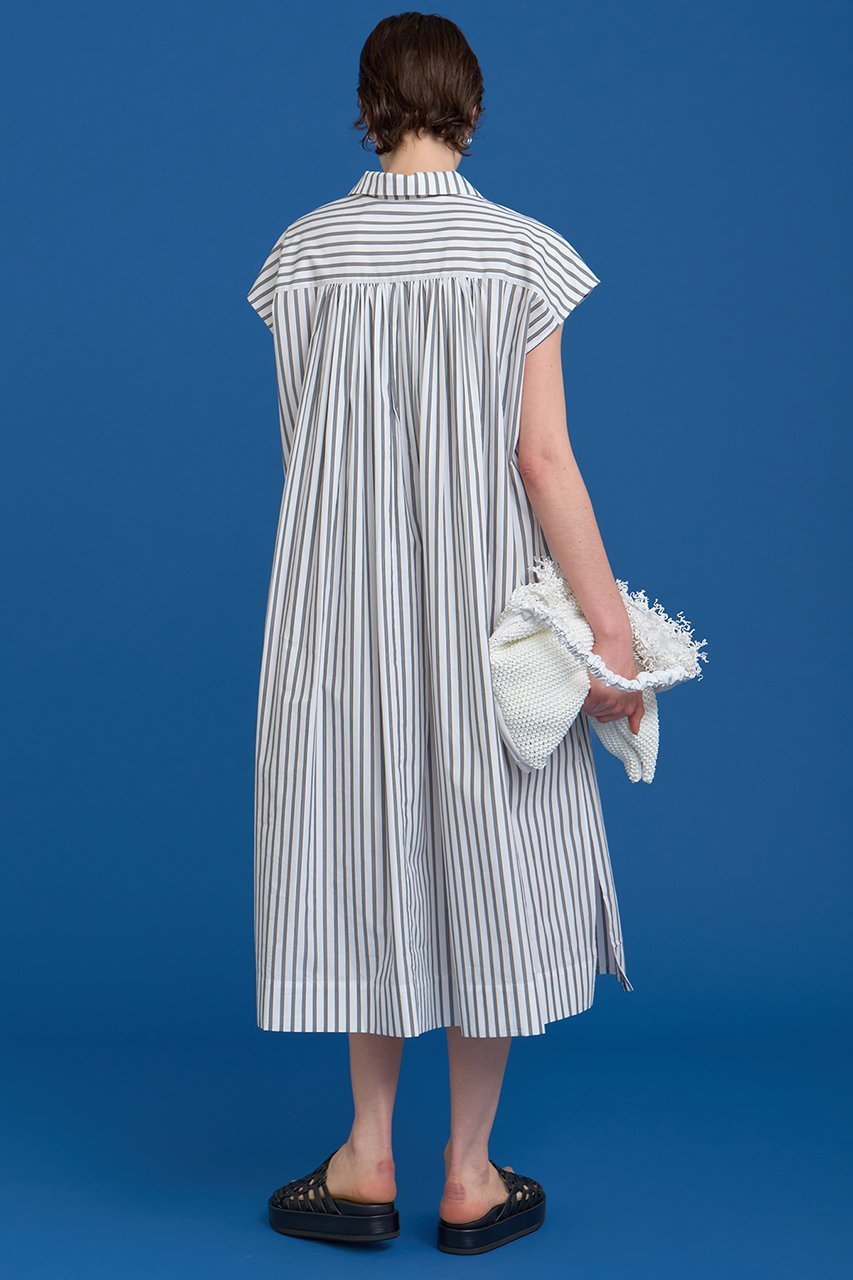 【ハウス オブ ロータス/HOUSE OF LOTUS】のストライプタックシャーリングワンピース 人気、トレンドファッション・服の通販 founy(ファニー) 　ファッション　Fashion　レディースファッション　Fashion for Women　ワンピース　Dresses　チュニック　Tunic Tops & Dresses　シャーリング　Shirring, Ruched　スキッパー　Skipper, Open Collar　ストライプ　Stripe, Striped Pattern　スリット　Slit, Slit Detail　スリーブ　Sleeve, Long Sleeve / Short Sleeve　チュニック　Tunic, Long Top　フレンチ　French, French Style　フロント　Front, Front Design　ブロード　Broadcloth, Fine Cotton　other-4|ID: prp329100004592176 ipo3291000000034515032