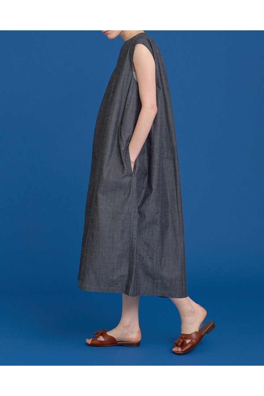 【ハウス オブ ロータス/HOUSE OF LOTUS】のシャンブレーデニムフォルムワンピース 人気、トレンドファッション・服の通販 founy(ファニー) 　ファッション　Fashion　レディースファッション　Ladies' Fashion Online　ワンピース　Dress　チュニック　Tunic　2025年　2025　2025-2026秋冬・A/W　Aw/Autumn/Winter/Fw/Fall/2025-2026　インディゴ　Indigo　シャンブレー　Chambray　チュニック　Tunic　フォルム　Form　フロント　Front　ロング　Long　エレガント 上品　Elegant　A/W・秋冬　Aw・Autumn/Winter・Fw・Fall-Winter　other-7|ID: prp329100004592179 ipo3291000000032601493