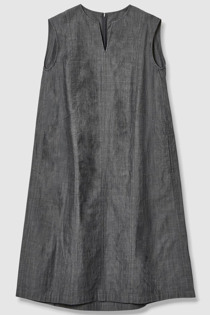 【ハウス オブ ロータス/HOUSE OF LOTUS】のシャンブレーデニムフォルムワンピース インテリア・キッズ・メンズ・レディースファッション・服の通販 founy(ファニー) https://founy.com/ ファッション Fashion レディースファッション Fashion for Women ワンピース Dresses チュニック Tunic Tops & Dresses インディゴ Indigo Denim シャンブレー Chambray, Denim-Like Fabric チュニック Tunic, Long Top フォルム Silhouette, Form フロント Front, Front Design ロング Long, Long-Length エレガント 上品 Elegant |ID: prp329100004592179 ipo3291000000034515042