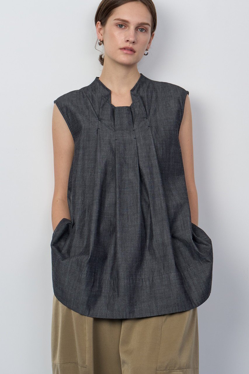 【ハウス オブ ロータス/HOUSE OF LOTUS】のシャンブレーデニムラッフルブラウス 人気、トレンドファッション・服の通販 founy(ファニー) 　ファッション　Fashion　レディースファッション　Fashion for Women　トップス・カットソー　Cut & Sew Tops　キャミソール&ノースリーブ　Camisoles & Sleeveless Tops　シャツ・ブラウス・オフィスカジュアル　Elegant Blouses & Button-Ups　インディゴ　Indigo Denim　エレガント 上品　Elegant　シャンブレー　Chambray, Denim-Like Fabric　デニム　Denim, Jeans Material　ノースリーブ　Sleeveless, No-Sleeve　ラッフル　Ruffle, Frill　other-3|ID: prp329100004592180 ipo3291000000034515054