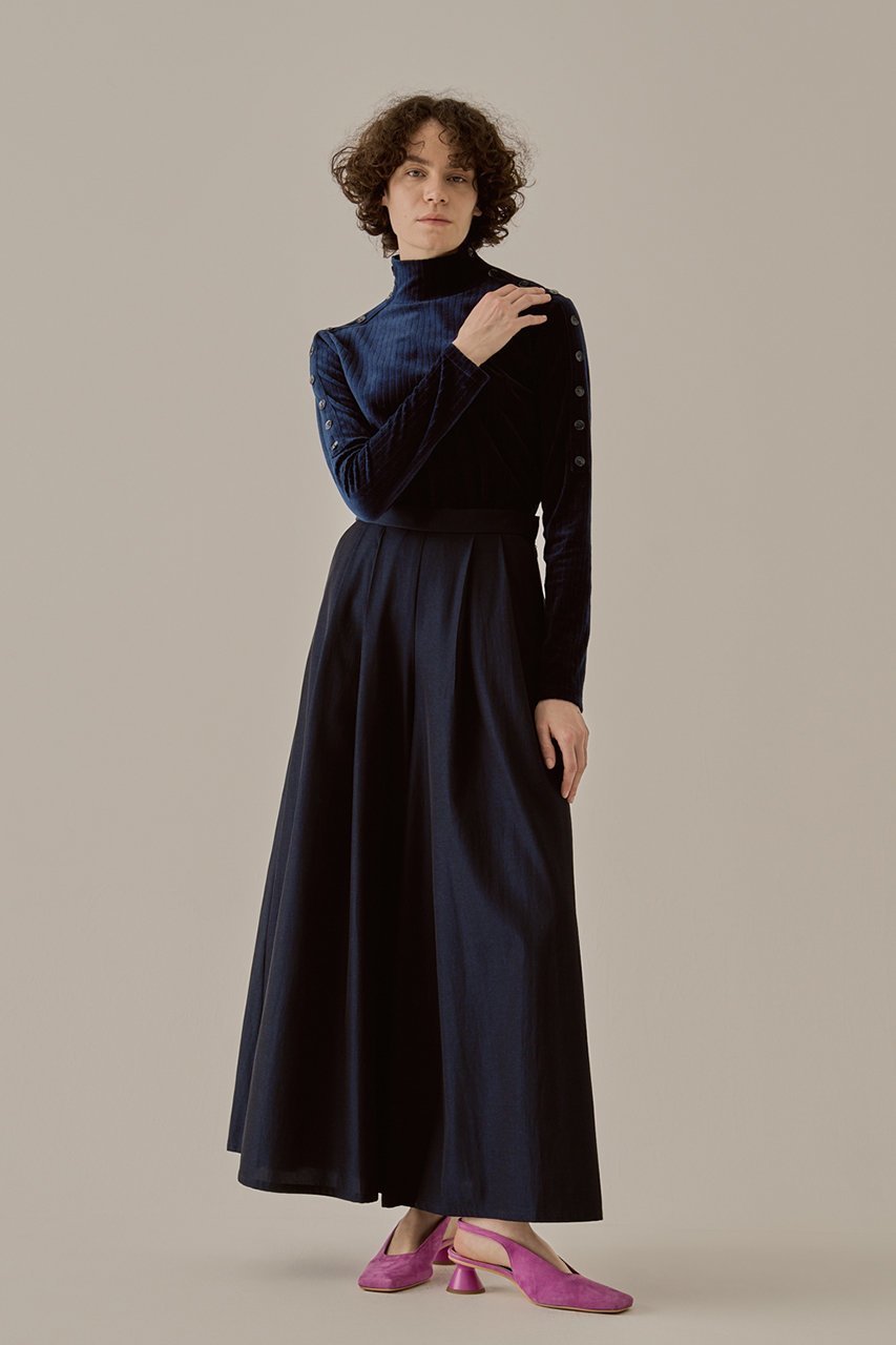 【アキラナカ/AKIRANAKA】のTeuna ジャージー プルオーバー 人気、トレンドファッション・服の通販 founy(ファニー) 　ファッション　Fashion　レディースファッション　Fashion for Women　トップス・カットソー　Cut & Sew Tops　ニット　Knit Tops & Sweaters　カジュアルプルオーバー・ニットトップス　Pullovers & Knit Tops / Casual Pullovers　なめらか　Smooth, Silky Texture　クラシカル　Classical, Vintage-Inspired　ショルダー　Shoulder, Shoulder Strap　スリーブ　Sleeve, Long Sleeve / Short Sleeve　ハイネック　High Neck, Mock Neck　エレガント 上品　Elegant　other-7|ID: prp329100004592240 ipo3291000000035613558