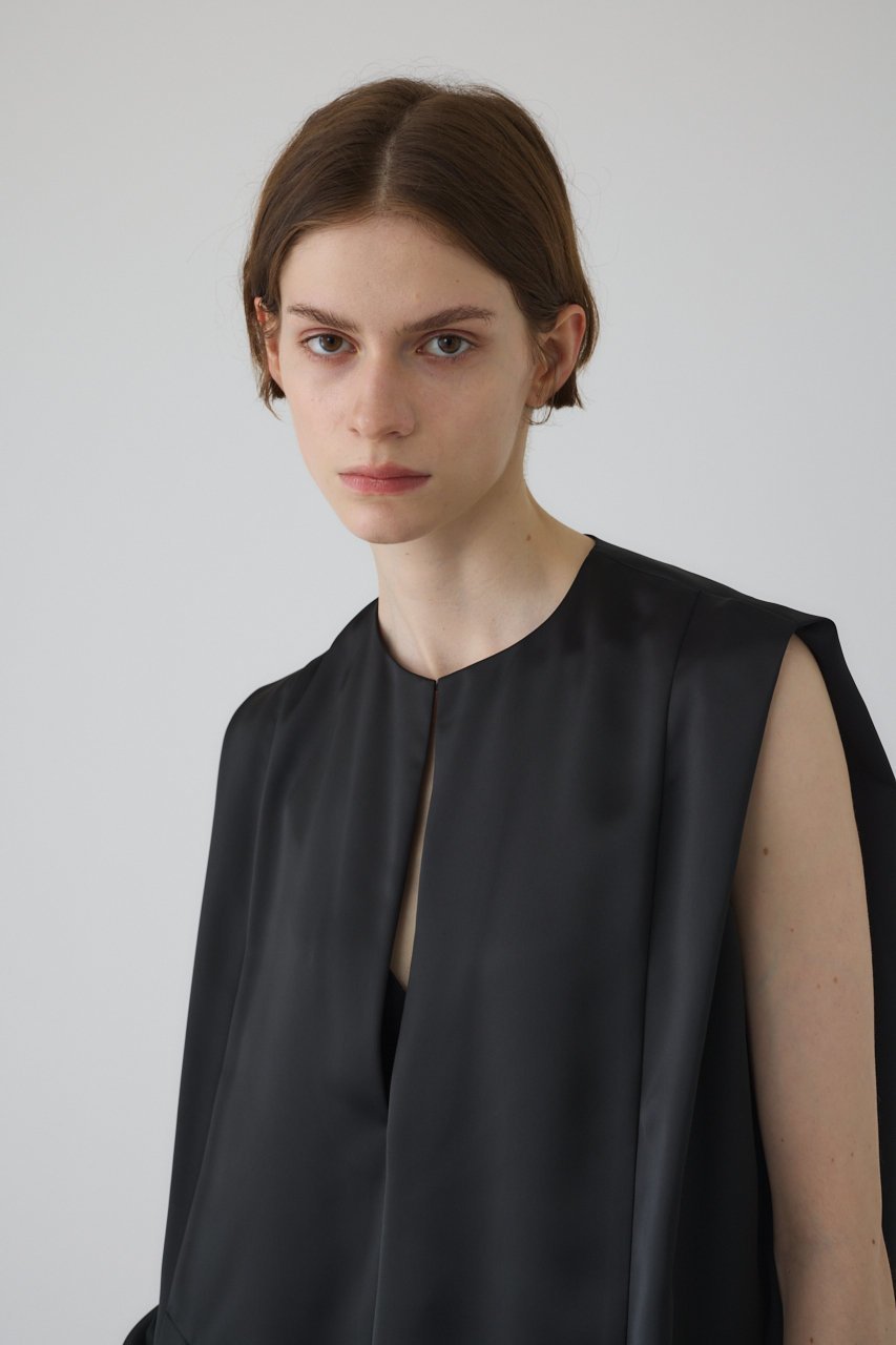 【リムアーク/RIM.ARK】のSatin chic vest/ベスト 人気、トレンドファッション・服の通販 founy(ファニー) 　ファッション　Fashion　レディースファッション　Fashion for Women　トップス・カットソー　Cut & Sew Tops　ニット　Knit Tops & Sweaters　ベスト&ジレ / 重ね着スタイル　Vests & Gilets　カジュアルプルオーバー・ニットトップス　Pullovers & Knit Tops / Casual Pullovers　おすすめ　Recommended / Our Picks　オケージョン　Occasion Wear　サテン　Satin, Glossy Fabric　セットアップ　Set-Up, Coordinated Outfit　フロント　Front, Front Design　ベスト　Vest, Waistcoat　ラグジュアリー　Luxury, Elegant　other-6|ID: prp329100004592282 ipo3291000000033035925