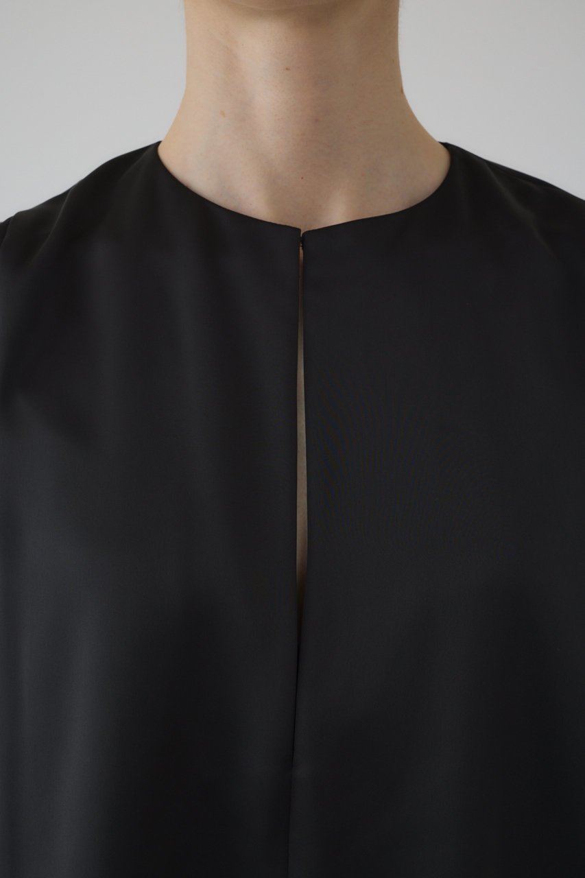 【リムアーク/RIM.ARK】のSatin chic vest/ベスト 人気、トレンドファッション・服の通販 founy(ファニー) 　ファッション　Fashion　レディースファッション　Fashion for Women　トップス・カットソー　Cut & Sew Tops　ニット　Knit Tops & Sweaters　ベスト&ジレ / 重ね着スタイル　Vests & Gilets　カジュアルプルオーバー・ニットトップス　Pullovers & Knit Tops / Casual Pullovers　おすすめ　Recommended / Our Picks　オケージョン　Occasion Wear　サテン　Satin, Glossy Fabric　セットアップ　Set-Up, Coordinated Outfit　フロント　Front, Front Design　ベスト　Vest, Waistcoat　ラグジュアリー　Luxury, Elegant　other-7|ID: prp329100004592282 ipo3291000000033035926