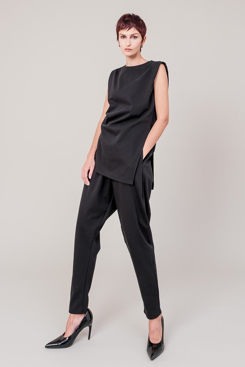 【ドメル/DOMELLE】のノースリーブ ジャージトップ 人気、トレンドファッション・服の通販 founy(ファニー) ファッション Fashion レディースファッション Fashion for Women トップス・カットソー Cut & Sew Tops キャミソール&ノースリーブ Camisoles & Sleeveless Tops シャツ・ブラウス・オフィスカジュアル Elegant Blouses & Button-Ups なめらか Smooth, Silky Texture アシンメトリー Asymmetrical Style インナー Innerwear カーディガン Cardigan, Knitwear ジャケット Jacket, Outerwear ノースリーブ Sleeveless, No-Sleeve エレガント 上品 Elegant other-7|ID: prp329100004592285 ipo3291000000036239134