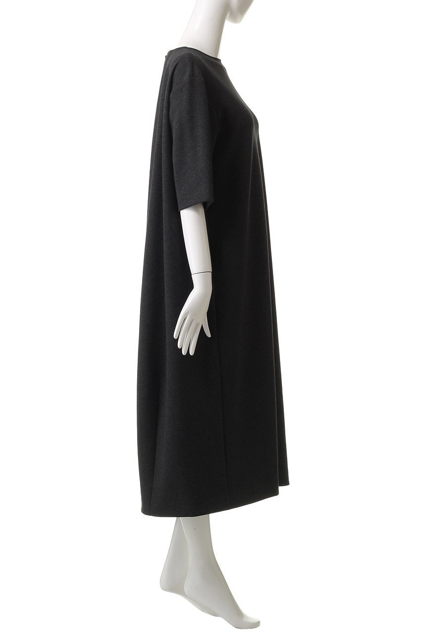【ドメル/DOMELLE】のジャージー ドレス 人気、トレンドファッション・服の通販 founy(ファニー) 　ファッション　Fashion　レディースファッション　Fashion for Women　ワンピース　Dresses　フォーマル・パーティードレス・結婚式用ドレス　Elegant & Casual Dresses　チュニック　Tunic Tops & Dresses　2025年　2025　2025-2026秋冬・A/W　Autumn/Winter 2025–26 AW25–26　なめらか　Smooth, Silky Texture　シンプル　Simple, Minimal　チュニック　Tunic, Long Top　ドレス　Dress, One-Piece　リラックス　Relax, Relaxed Fit　ロング　Long, Long-Length　A/W・秋冬　Autumn/Winter　other-3|ID: prp329100004592305 ipo3291000000032602393