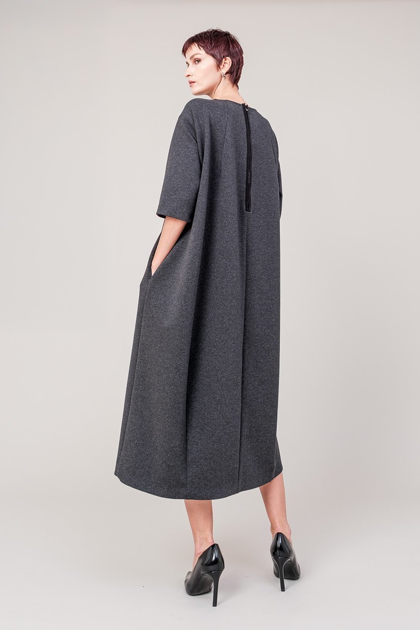 【ドメル/DOMELLE】のジャージー ドレス 人気、トレンドファッション・服の通販 founy(ファニー) 　ファッション　Fashion　レディースファッション　Fashion for Women　ワンピース　Dresses　フォーマル・パーティードレス・結婚式用ドレス　Elegant & Casual Dresses　チュニック　Tunic Tops & Dresses　2025年　2025　2025-2026秋冬・A/W　Autumn/Winter 2025–26 AW25–26　なめらか　Smooth, Silky Texture　シンプル　Simple, Minimal　チュニック　Tunic, Long Top　ドレス　Dress, One-Piece　リラックス　Relax, Relaxed Fit　ロング　Long, Long-Length　A/W・秋冬　Autumn/Winter　other-6|ID: prp329100004592305 ipo3291000000032674639