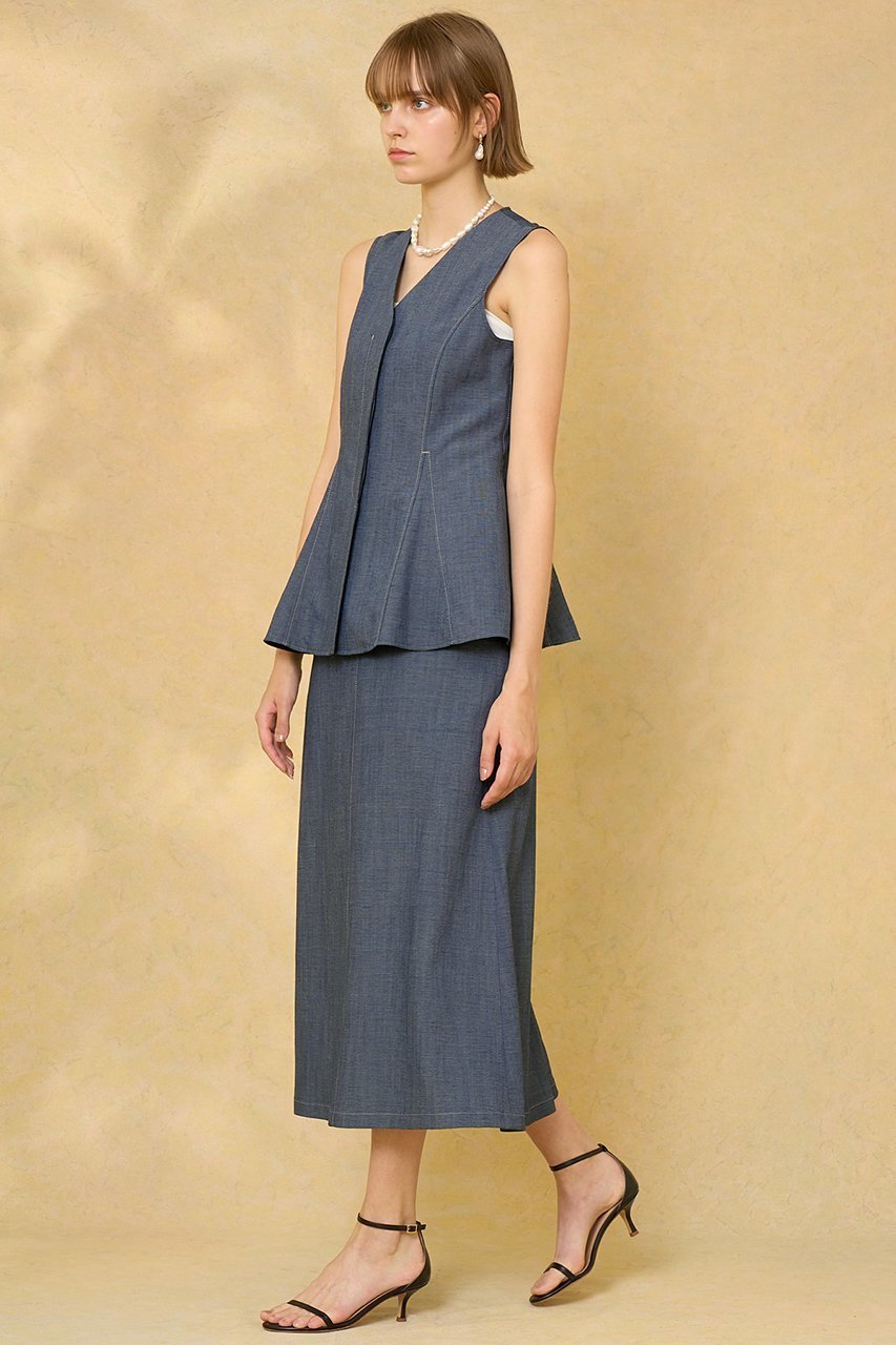 【アナイ/ANAYI】のシャンブレーペプラムジレ 人気、トレンドファッション・服の通販 founy(ファニー) 　ファッション　Fashion　レディースファッション　Ladies' Fashion Online　アウター　Coat Outerwear　ジャケット　Jackets　イエロー　Yellow　オックス　Ox　サマー　Summer　シャンブレー　Chambray　シンプル　Simple　ジャケット　Jacket　セットアップ　Set Up　バランス　Balance　ブルゾン　Blouson　プリント　Print　プリーツ　Pleats　ベスト　Vest　ボトム　Bottom　ポケット　Pocket　マキシ　Maxi　再入荷　Restock/Back In Stock/Re Arrival　おすすめ　Recommend　夏　Summer　other-7|ID: prp329100004593325 ipo3291000000032614286