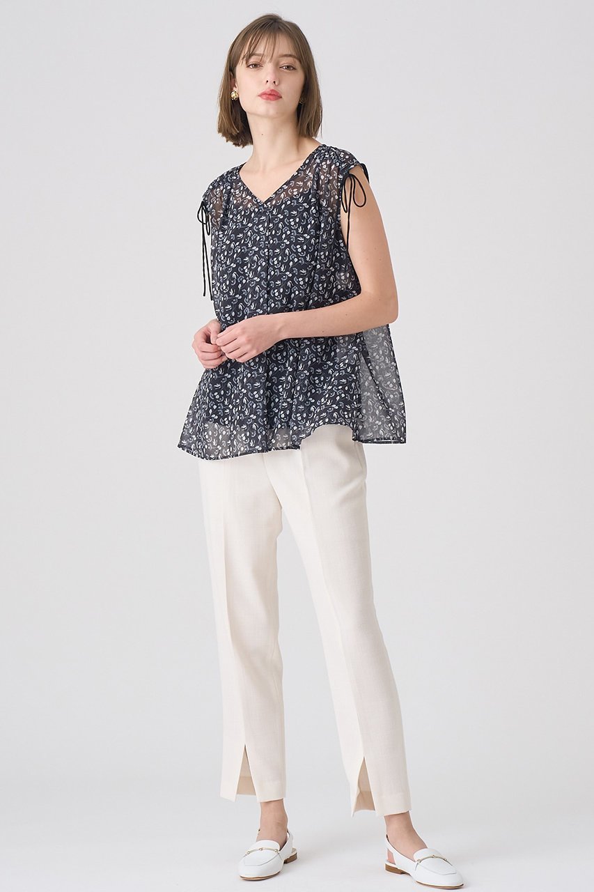 【アナイ/ANAYI】のリトルフラワープリントスキッパーブラウス 人気、トレンドファッション・服の通販 founy(ファニー) 　ファッション　Fashion　レディースファッション　Ladies' Fashion Online　トップス・カットソー　Tops/Tshirt　キャミソール / ノースリーブ　No Sleeves　シャツ/ブラウス　Shirts/Blouses　花柄・フラワープリント・モチーフ　Flower Patterns　おすすめ　Recommend　イタリア　Italy　キャミソール　Camisole　ギャザー　Gather　シフォン　Chiffon　ジョーゼット　Georgette　スキッパー　Skipper　セットアップ　Set Up　ドローストリング　Drawstring　ノースリーブ　No Sleeve　フェミニン　Feminine　プリント　Print　モノトーン　Monotone　再入荷　Restock/Back In Stock/Re Arrival　other-7|ID: prp329100004593346 ipo3291000000032614445