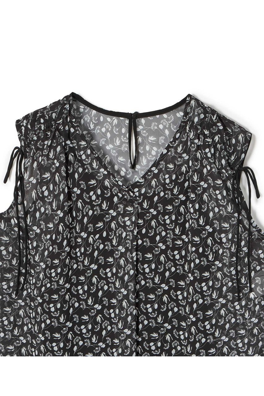 【アナイ/ANAYI】のリトルフラワープリントスキッパーブラウス 人気、トレンドファッション・服の通販 founy(ファニー) ファッション Fashion レディースファッション Fashion for Women トップス・カットソー Cut & Sew Tops キャミソール&ノースリーブ Camisoles & Sleeveless Tops シャツ・ブラウス・オフィスカジュアル Elegant Blouses & Button-Ups 花柄・フラワープリント・モチーフ Floral Prints & Motifs / Flower Pattern Tops おすすめ Recommended / Our Picks イタリア Italy キャミソール Camisole, Spaghetti Strap Top ギャザー Gathered, Ruffled シフォン Chiffon, Lightweight Fabric ジョーゼット Georgette, Semi-Sheer Fabric スキッパー Skipper, Open Collar セットアップ Set-Up, Coordinated Outfit ドローストリング Drawstring, Pull Cord ノースリーブ Sleeveless, No-Sleeve フェミニン Feminine, Girly プリント Print, Printed Pattern モノトーン Monotone, Black and White 再入荷 Restock / Back in Stock other-3|ID: prp329100004593346 ipo3291000000035052392