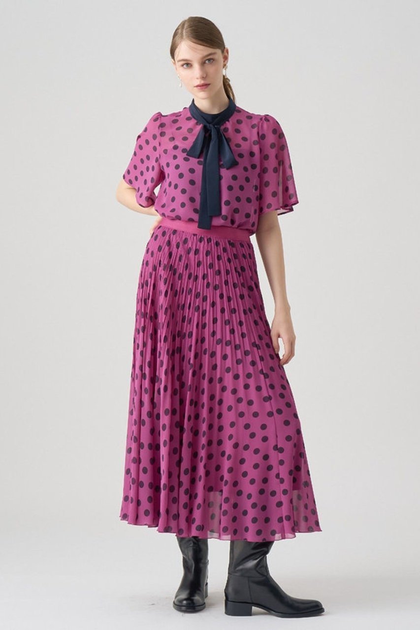 【アナイ/ANAYI】のポルカドットボウタイブラウス 人気、トレンドファッション・服の通販 founy(ファニー) 　ファッション　Fashion　レディースファッション　Ladies' Fashion Online　トップス・カットソー　Tops/Tshirt　シャツ/ブラウス　Shirts/Blouses　おすすめ　Recommend　オータム　Autumn　シフォン　Chiffon　ショート　Short　ジョーゼット　Georgette　スタンド　Stand　スリーブ　Sleeve　ドット　Dot　フレアースリーブ　Flared Sleeves　プリーツ　Pleats　ランダム　Random　リボン　Ribbon　再入荷　Restock/Back In Stock/Re Arrival　無地　Plain Color　other-4|ID: prp329100004593380 ipo3291000000032614754