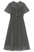 【アナイ/ANAYI】のリトルフラワープリントラッフル ワンピース 人気、トレンドファッション・服の通販 founy(ファニー) ファッション Fashion レディースファッション Ladies' Fashion Online ワンピース Dress チュニック Tunic イタリア Italy キャミソール Camisole シアー Sheer シフォン Chiffon ジョーゼット Georgette チュニック Tunic フェミニン Feminine フレア Flare フロント Front プリント Print ペチコート Petticoat モノトーン Monotone ラッフル Raffle 再入荷 Restock/Back In Stock/Re Arrival 夏 Summer |ID:prp329100004593393