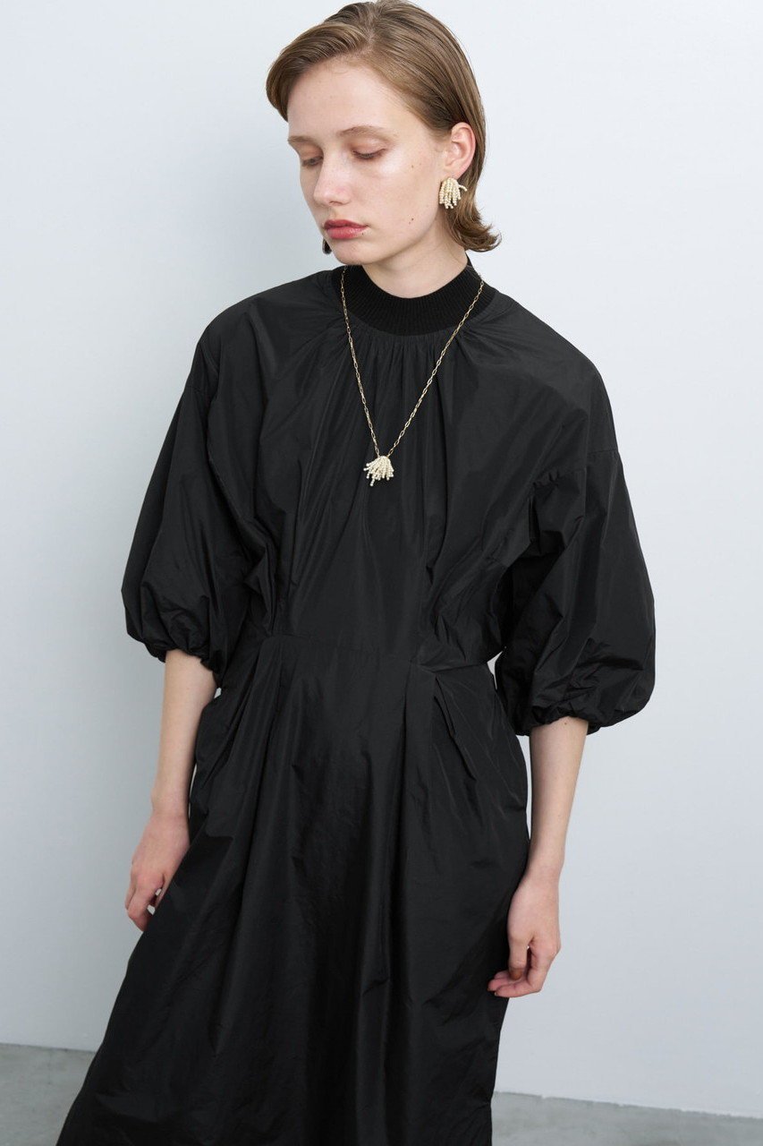 【ランバン オン ブルー/LANVIN en Bleu】のメモリータフタボリュームスリーブワンピース 人気、トレンドファッション・服の通販 founy(ファニー) 　ファッション　Fashion　レディースファッション　Ladies' Fashion Online　ワンピース　Dress　チュニック　Tunic　おすすめ　Recommend　スリット　Slit　スリーブ　Sleeve　タフタ　Taffeta　チュニック　Tunic　バルーン　Balloon　ロング　Long　再入荷　Restock/Back In Stock/Re Arrival　冬　Winter　長袖　Long Sleeve　other-7|ID: prp329100004593412 ipo3291000000032615017