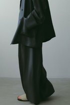 【エトレトウキョウ/ETRE TOKYO】のリラクシータックワイドパンツ チャコールグレー|ID: prp329100004594074 ipo3291000000035341870