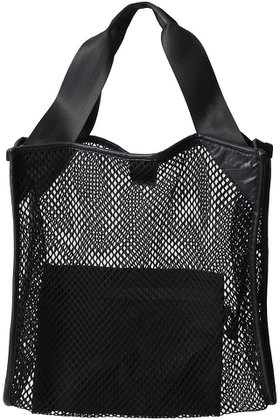 【スピード/Speedo】 【UNISEX】ボヤージュメッシュトート人気、トレンドファッション・服の通販 founy(ファニー) ファッション Fashion レディースファッション Fashion for Women バッグ Bags スポーツウェア Functional & Stylish Sportswear スポーツバッグ・ジム用ポーチ・バックパック Gym Bag / Sports Backpack / Pouch for Training ユニセックス Unisex, Genderless おすすめ Recommended / Our Picks スポーツ Sports, Activewear ビーチ Beach, Seaside ポーチ Pouch, Small Case マグネット Magnet, Magnetic Closure メッシュ Mesh, Net Fabric 財布 Wallet, Purse |ID:prp329100004594159