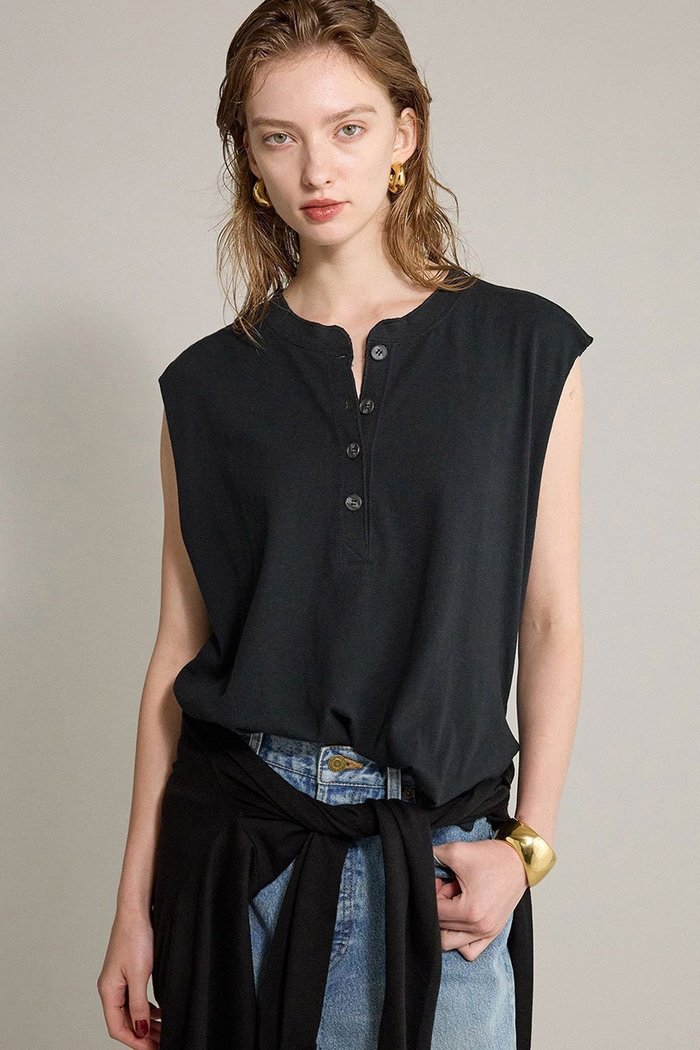 【ブリル/BRILL】のヘンリーネックカットソー インテリア・キッズ・メンズ・レディースファッション・服の通販 founy(ファニー) https://founy.com/ ファッション Fashion レディースファッション Fashion for Women トップス・カットソー Cut & Sew Tops シャツ・ブラウス・オフィスカジュアル Elegant Blouses & Button-Ups ロングTシャツ・Tシャツ Longline T-Shirts & Tees カットソー・ベーシックTシャツ Cut-and-Sewn Tops / Stretch Tees & Basics ショート Short, Short Length スリーブ Sleeve, Long Sleeve / Short Sleeve ヴィンテージ Vintage Style |ID: prp329100004594185 ipo3291000000035931906