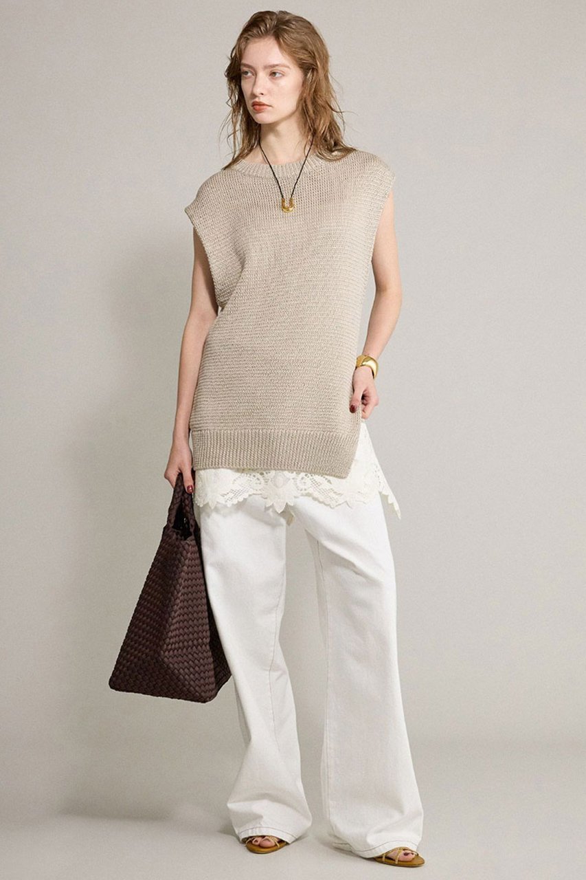 【ブリル/BRILL】のカットワークビスチェ 人気、トレンドファッション・服の通販 founy(ファニー) 　ファッション　Fashion　レディースファッション　Fashion for Women　トップス・カットソー　Cut & Sew Tops　キャミソール&ノースリーブ　Camisoles & Sleeveless Tops　シャツ・ブラウス・オフィスカジュアル　Elegant Blouses & Button-Ups　ビスチェ　Bustiers & Corset Tops / Layered Bustier Style　クラッシュ　Distressed, Crashed Style　ノースリーブ　Sleeveless, No-Sleeve　ビスチェ　Bustier, Corset Top　other-2|ID: prp329100004594186 ipo3291000000035714285