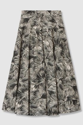 【アナイ/ANAYI】 ブラッシュフラワープリントフレア スカート人気、トレンドファッション・服の通販 founy(ファニー) ファッション Fashion レディースファッション Fashion for Women スカート Skirts Aライン・フレアスカート A-Line & Flared Skirts ロングスカート Long Skirts / Maxi & Midi Skirts ストレッチ Stretch, Stretchy Fabric フレア Flare, Flared プリント Print, Printed Pattern モノトーン Monotone, Black and White ロング Long, Long-Length |ID:prp329100004594188