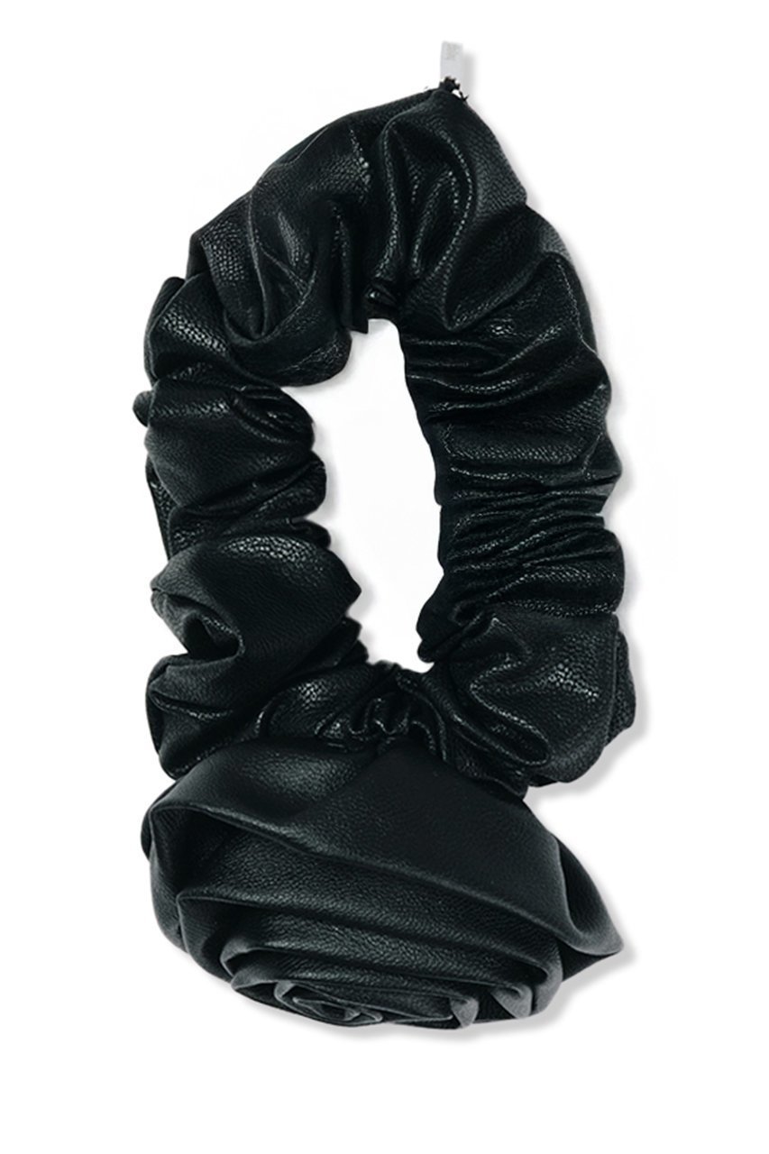 【ヘイップ/heyep】のFaux Leather Rose Hair Tie インテリア・キッズ・メンズ・レディースファッション・服の通販 founy(ファニー) 　ファッション　Fashion　レディースファッション　Ladies' Fashion Online　シュシュ / ヘアアクセ　Hair Accessories　2025年　2025　2025-2026秋冬・A/W　Aw/Autumn/Winter/Fw/Fall/2025-2026　アクセサリー　Accessories　シンプル　Simple　フェイクレザー　Faux Leather　ヘアアクセ　Hair Accessories　モチーフ　Motif　ローズ　Rose　A/W・秋冬　Aw・Autumn/Winter・Fw・Fall-Winter　ブラック|ID: prp329100004595111 ipo3291000000032648639