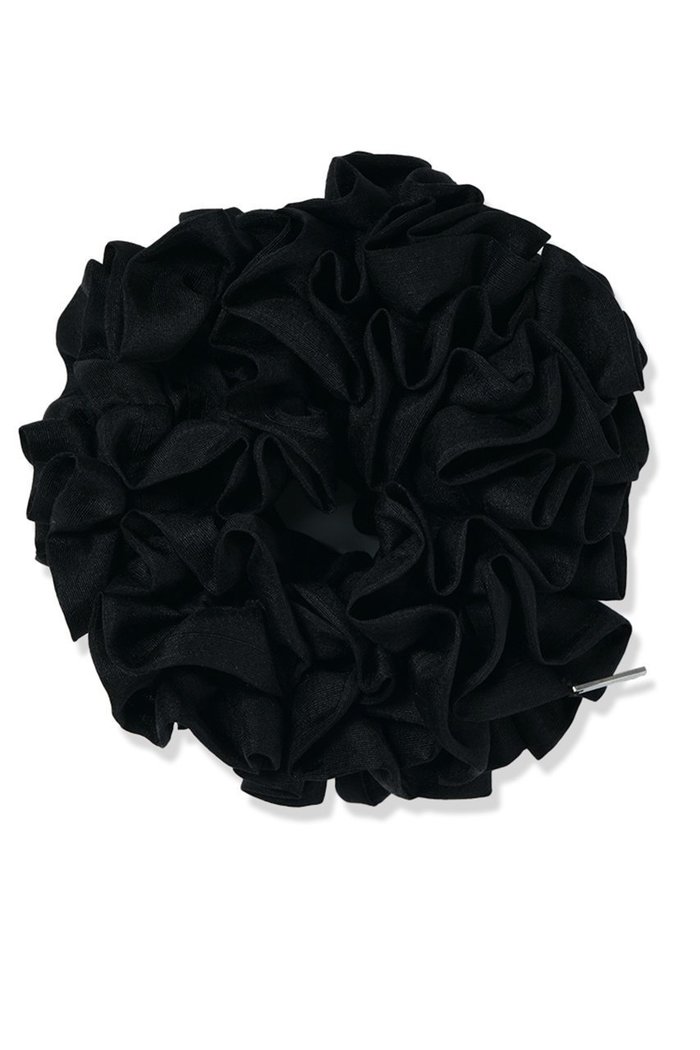 【ヘイップ/heyep】のRuffled Silk Scrunchie インテリア・キッズ・メンズ・レディースファッション・服の通販 founy(ファニー) https://founy.com/ ファッション Fashion レディースファッション Ladies' Fashion Online シュシュ / ヘアアクセ Hair Accessories 2025年 2025 2025-2026秋冬・A/W Aw/Autumn/Winter/Fw/Fall/2025-2026 アクセサリー Accessories シルク Silk シンプル Simple バランス Balance フリル Frills A/W・秋冬 Aw・Autumn/Winter・Fw・Fall-Winter |ID: prp329100004595112 ipo3291000000032648647