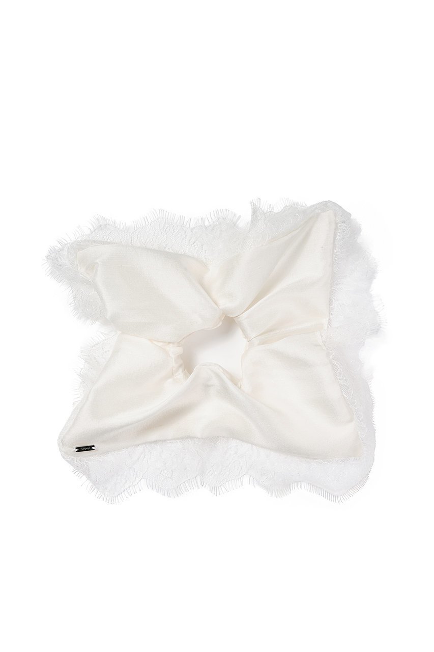 【ヘイップ/heyep】のSilk Lace Scrunchie インテリア・キッズ・メンズ・レディースファッション・服の通販 founy(ファニー) 　ファッション　Fashion　レディースファッション　Fashion for Women　シュシュ&ヘアアクセ/ヘアアレンジ　Scrunchies & Hair Accessories　アクセサリー　Fashion Accessories　エレガント 上品　Elegant　クラシック　Classic, Timeless Style　シルク　Silk, 100% Silk　レース　Lace, Lace Fabric　ホワイト|ID: prp329100004595117 ipo3291000000035661893