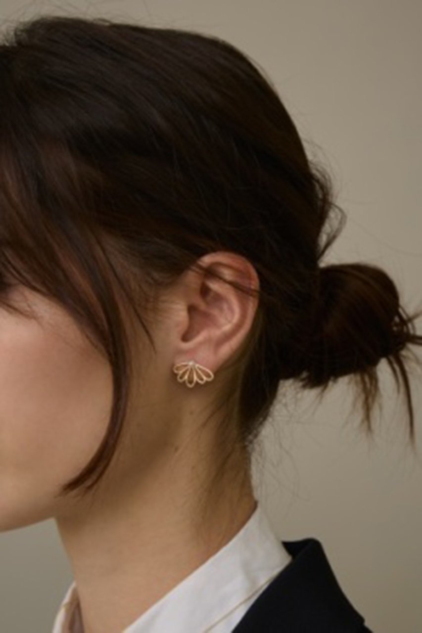 【アリータ/ALIITA】のPERNULA PERLA ピアス 人気、トレンドファッション・服の通販 founy(ファニー) 　ファッション　Fashion　レディースファッション　Fashion for Women　ジュエリー　Jewelry　ファッションリング　Fashion Rings　イヤリング・フープ・ドロップタイプ　Hoop, Drop & Clip Earrings　おすすめ　Recommended / Our Picks　イヤリング　Earrings　パール　Pearl, Pearl Accent　モチーフ　Motif, Design Theme　エレガント 上品　Elegant　other-5|ID: prp329100004595120 ipo3291000000032685485