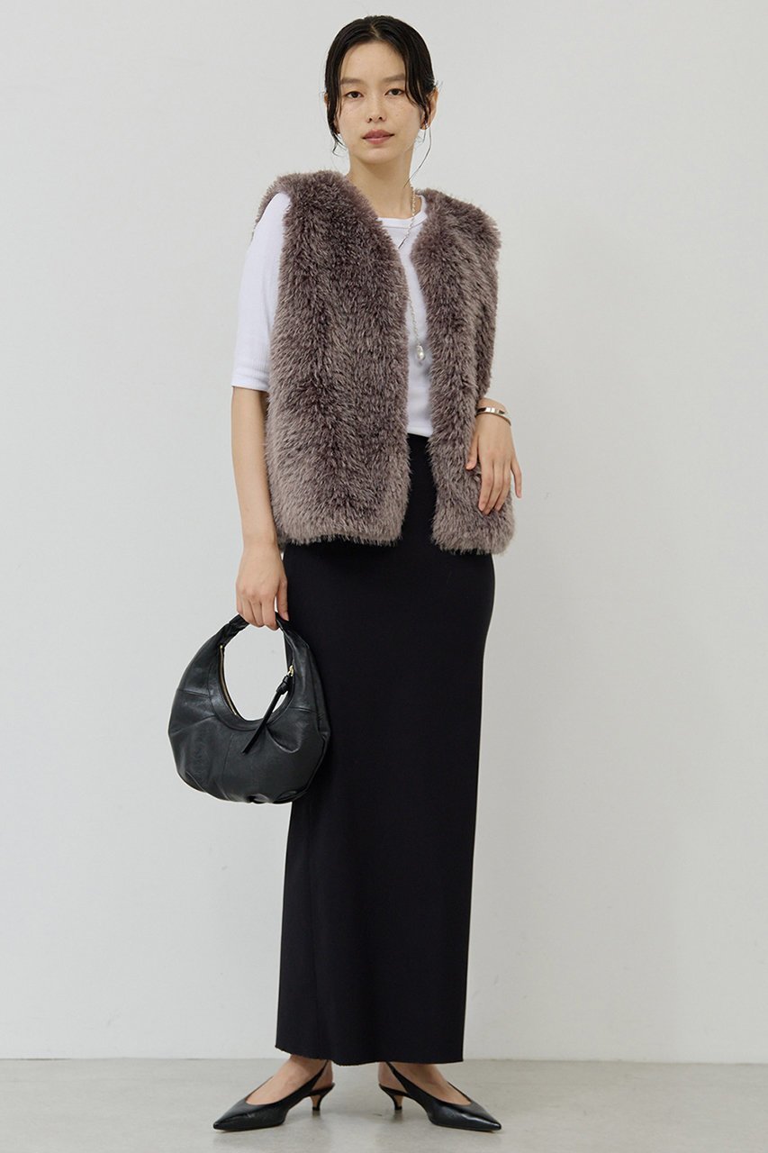 【ガリャルダガランテ/GALLARDAGALANTE】のフェイクカシミヤベスト 人気、トレンドファッション・服の通販 founy(ファニー) 　ファッション　Fashion　レディースファッション　Fashion for Women　アウター　Coat / Outerwear Collection　レディースジャケット・軽アウター　Jackets　ジャケット　Jacket, Outerwear　トレンド　Trend, Trending Now　フロント　Front, Front Design　ベスト　Vest, Waistcoat　ベーシック　Basic, Essential　再入荷　Restock / Back in Stock　定番　Standard, Basic Item　A/W・秋冬　Autumn/Winter　軽量　Lightweight, Ultra Light　other-2|ID: prp329100004595130 ipo3291000000035764698