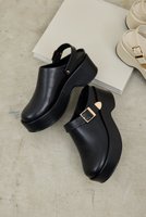 【ガリャルダガランテ/GALLARDAGALANTE】の【2.718】2WAYサボ 人気、トレンドファッション・服の通販 founy(ファニー) ファッション Fashion レディースファッション Ladies' Fashion Online サンダル Sandals スニーカー Sneakers スリッポン Slip-Ons 厚底 Platforms NEW・新作・新着・新入荷 New Arrivals 楽ちん Easy |ID:prp329100004595154