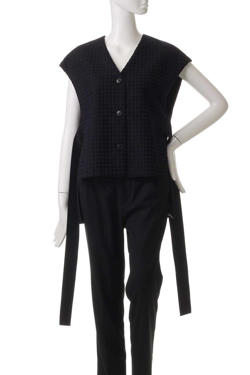 【アドーア/ADORE】のジオメトリックジャガードブラウス 人気、トレンドファッション・服の通販 founy(ファニー) 　ファッション　Fashion　レディースファッション　Ladies' Fashion Online　トップス・カットソー　Tops/Tshirt　キャミソール / ノースリーブ　No Sleeves　シャツ/ブラウス　Shirts/Blouses　ジャカード　Jacquard　ノースリーブ　No Sleeve　モダン　Modern　再入荷　Restock/Back In Stock/Re Arrival　other-2|ID: prp329100004596203 ipo3291000000032661954