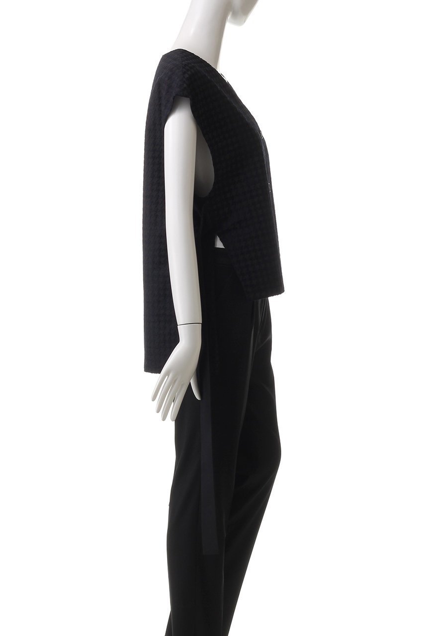 【アドーア/ADORE】のジオメトリックジャガードブラウス 人気、トレンドファッション・服の通販 founy(ファニー) 　ファッション　Fashion　レディースファッション　Ladies' Fashion Online　トップス・カットソー　Tops/Tshirt　キャミソール / ノースリーブ　No Sleeves　シャツ/ブラウス　Shirts/Blouses　ジャカード　Jacquard　ノースリーブ　No Sleeve　モダン　Modern　再入荷　Restock/Back In Stock/Re Arrival　other-3|ID: prp329100004596203 ipo3291000000032661955