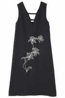 【アドーア/ADORE】のエンブロイダリーブッチャーワンピース 人気、トレンドファッション・服の通販 founy(ファニー) ファッション Fashion レディースファッション Ladies' Fashion Online ワンピース Dress チュニック Tunic アシンメトリー Asymmetry インナー Inner シルバー Silver チュニック Tunic ツイスト Twist メタリック Metallic ロング Long 再入荷 Restock/Back In Stock/Re Arrival |ID:prp329100004596207