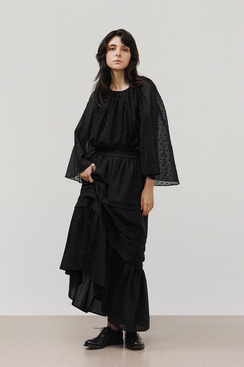 【デパリエ/DEPAREILLE】のラメジャカードブラウス 人気、トレンドファッション・服の通販 founy(ファニー) 　ファッション　Fashion　レディースファッション　Fashion for Women　トップス・カットソー　Cut & Sew Tops　シャツ・ブラウス・オフィスカジュアル　Elegant Blouses & Button-Ups　おすすめ　Recommended / Our Picks　エレガント 上品　Elegant　ギャザー　Gathered, Ruffled　シアー　Sheer, See-Through　ジャカード／ジャガード　Jacquard, Woven Pattern　スリーブ　Sleeve, Long Sleeve / Short Sleeve　リュクス　Luxury, Elegant, High-End, Chic　ロング　Long, Long-Length　other-6|ID: prp329100004598370 ipo3291000000035791165