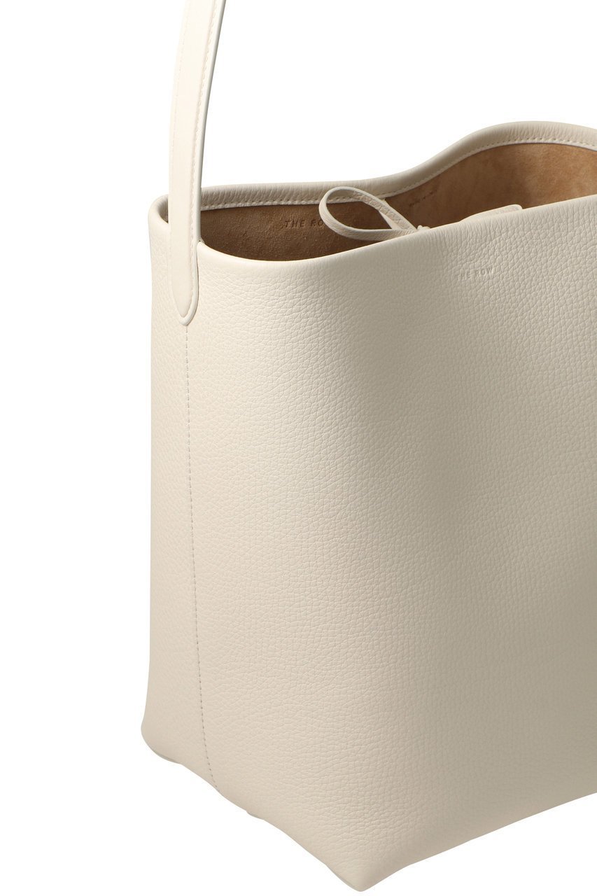 【ザ ロウ/THE ROW】のMEDIUM N/S PARK TOTE 人気、トレンドファッション・服の通販 founy(ファニー) 　ファッション　Fashion　レディースファッション　Fashion for Women　バッグ　Bags　エレガント 上品　Elegant　定番　Standard, Basic Item　other-4|ID: prp329100004599366 ipo3291000000035552546