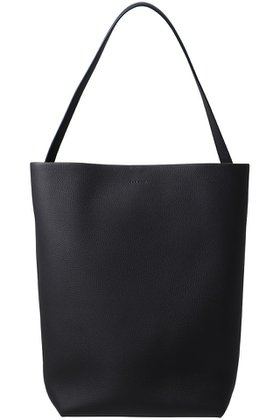 【ザ ロウ/THE ROW】 LARGE N/S PARK TOTE大人の最旬トレンドファッション＆コーディネート founy(ファウニー) ファッション Fashion レディースファッション Fashion for Women バッグ Bags ユニセックス Unisex, Genderless シンプル Simple, Minimal リュクス Luxury, Elegant, High-End, Chic 定番 Standard, Basic Item 雑誌 Magazine, Fashion Magazine |ID:prp329100004599367