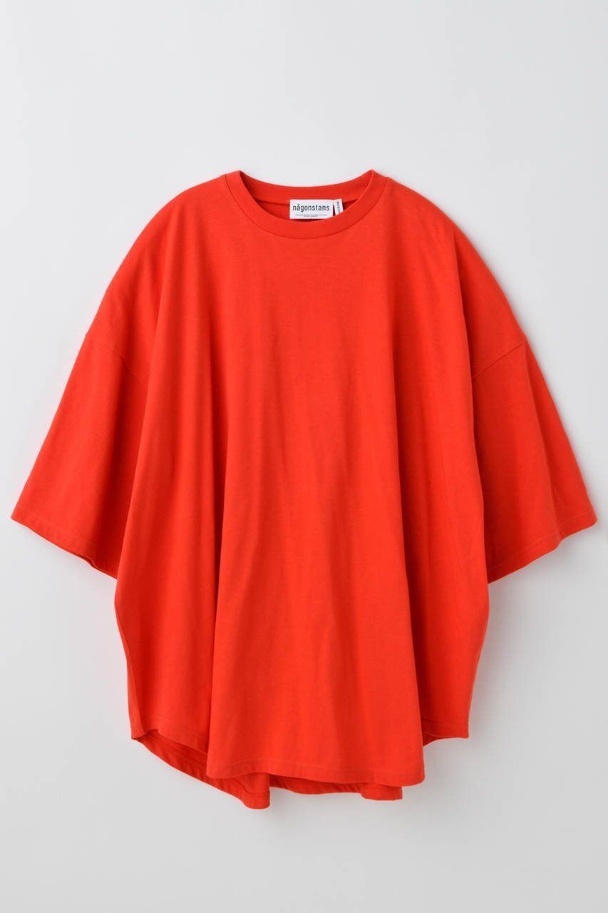【ナゴンスタンス/nagonstans】のcurve-hem t-shirt/Tシャツ インテリア・キッズ・メンズ・レディースファッション・服の通販 founy(ファニー) 　ファッション　Fashion　レディースファッション　Ladies' Fashion Online　トップス・カットソー　Tops/Tshirt　シャツ/ブラウス　Shirts/Blouses　ロング / Tシャツ　T-Shirts　カットソー　Cut and Sewn　ショート　Short　スクエア　Square　スリット　Slit　スリーブ　Sleeve　バランス　Balance　ルーズ　Loose　定番　Standard　NEW・新作・新着・新入荷　New Arrivals　Chili|ID: prp329100004599369 ipo3291000000032694667