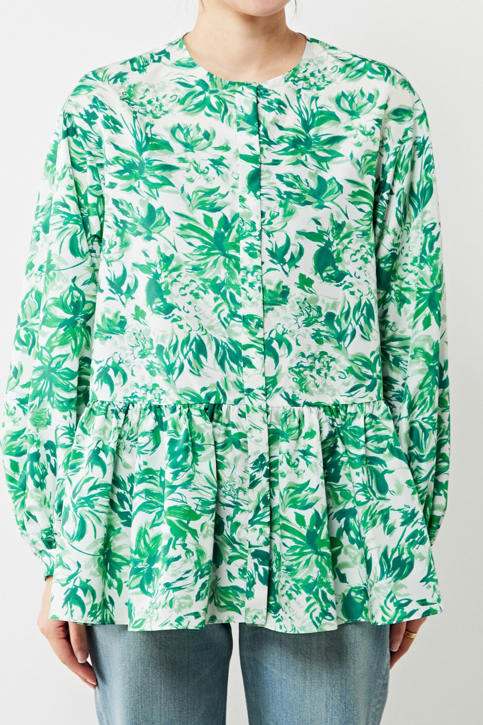 【マルティニーク/martinique】のタフタヴィンテージフラワーペプラムブラウス 人気、トレンドファッション・服の通販 founy(ファニー) 　ファッション　Fashion　レディースファッション　Ladies' Fashion Online　トップス・カットソー　Tops/Tshirt　シャツ/ブラウス　Shirts/Blouses　ギャザー　Gather　スリーブ　Sleeve　タフタ　Taffeta　ハンド　Hand　ペプラム　Peplum　ロング　Long　ヴィンテージ　Vintage　再入荷　Restock/Back In Stock/Re Arrival　other-7|ID: prp329100004599383 ipo3291000000032694756
