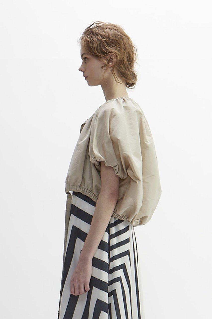 【プレインピープル/PLAIN PEOPLE】のタフタギャザージャケット 人気、トレンドファッション・服の通販 founy(ファニー) 　ファッション　Fashion　レディースファッション　Ladies' Fashion Online　アウター　Coat Outerwear　ジャケット　Jackets　インナー　Inner　ギャザー　Gather　コンパクト　Compact　ジャケット　Jacket　スリーブ　Sleeve　タフタ　Taffeta　リボン　Ribbon　other-3|ID: prp329100004599398 ipo3291000000032694912