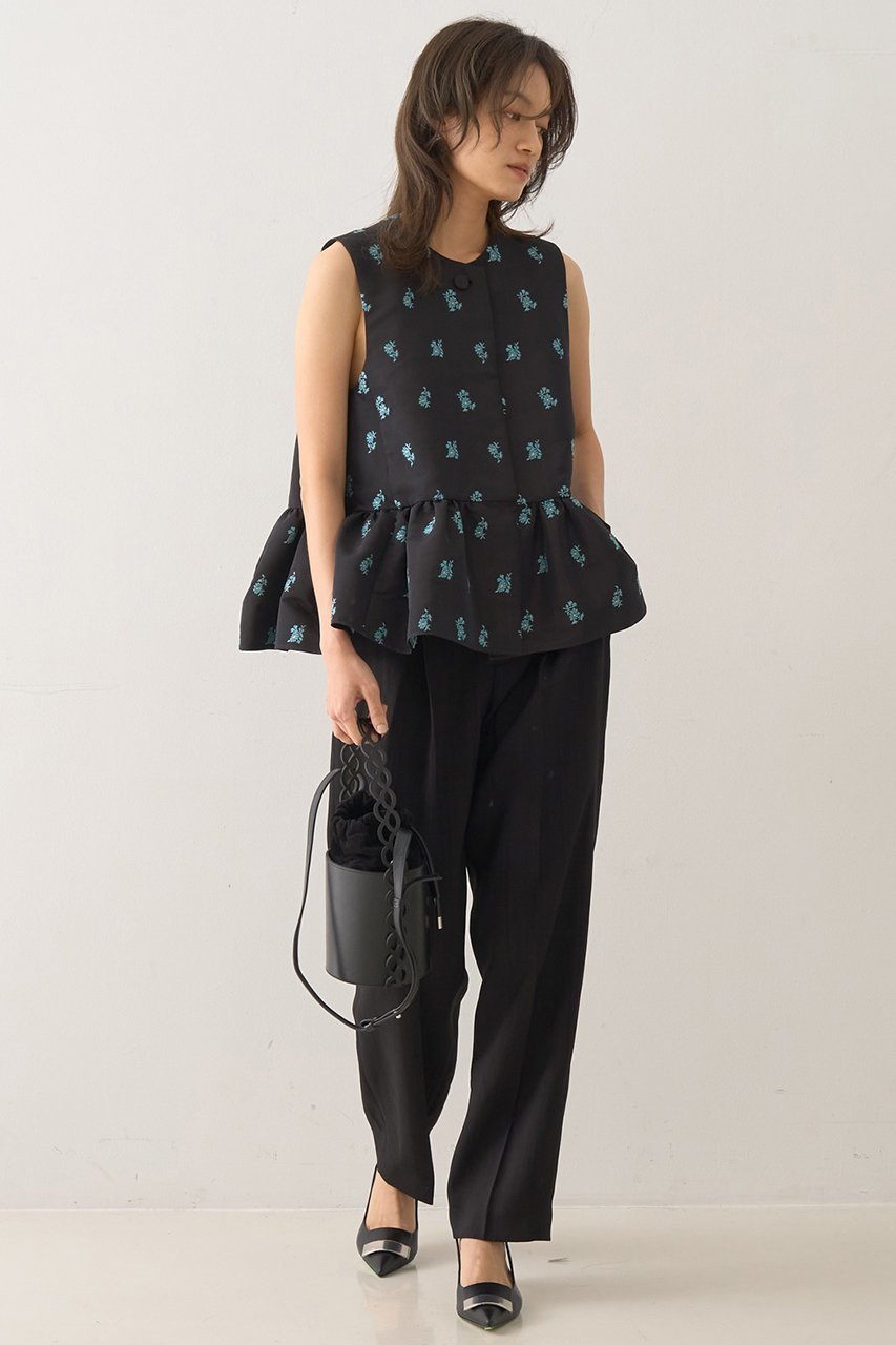 【デザイン ワークス/DESIGN WORKS】のフラワージャガードペムラムジャケット 人気、トレンドファッション・服の通販 founy(ファニー) 　ファッション　Fashion　レディースファッション　Fashion for Women　アウター　Coat / Outerwear Collection　レディースジャケット・軽アウター　Jackets　カットソー　Cut and Sewn Top　シャンブレー　Chambray, Denim-Like Fabric　ジャカード／ジャガード　Jacquard, Woven Pattern　ジャケット　Jacket, Outerwear　ベスト　Vest, Waistcoat　ペプラム　Peplum, Flared Hem　エレガント 上品　Elegant　別注　Limited Edition, Custom Order　新作・新入荷　New Arrivals / New In　秋　Autumn　other-7|ID: prp329100004600369 ipo3291000000032703095