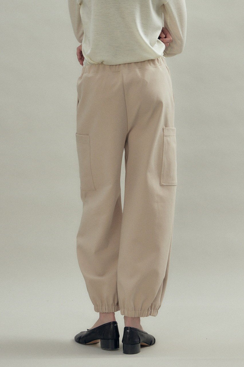 【フローレント/FLORENT】のストレッチ ジャージ カーゴ パンツ 人気、トレンドファッション・服の通販 founy(ファニー) 　ファッション　Fashion　レディースファッション　Fashion for Women　パンツ　Pants & Trousers　2025年　2025　2025-2026秋冬・A/W　Autumn/Winter 2025–26 AW25–26　カーゴパンツ　Cargo Pants, Utility Pants　クッション　Cushion, Throw Pillow　ストレッチ　Stretch, Stretchy Fabric　ポケット　Pocket, Pocket Detail　定番　Standard, Basic Item　A/W・秋冬　Autumn/Winter　other-8|ID: prp329100004600384 ipo3291000000032703379