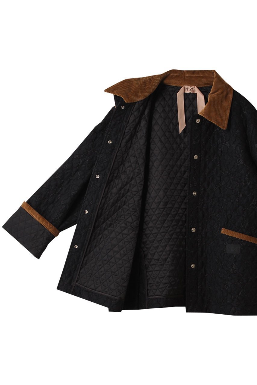 【ヌメロ ヴェントゥーノ/N°21】のキルティング ブルゾン 人気、トレンドファッション・服の通販 founy(ファニー) 　ファッション　Fashion　レディースファッション　Fashion for Women　アウター　Coat / Outerwear Collection　レディースジャケット・軽アウター　Jackets　ブルゾンジャケット・スポーティアウター　Blouson Jackets　2025年　2025　2025-2026秋冬・A/W　Autumn/Winter 2025–26 AW25–26　キルティング　Quilted, Quilting　シルバー　Silver, Metallic Silver　ジャケット　Jacket, Outerwear　ブルゾン　Blouson, Bomber Jacket　ポケット　Pocket, Pocket Detail　A/W・秋冬　Autumn/Winter　other-7|ID: prp329100004600413 ipo3291000000032703567
