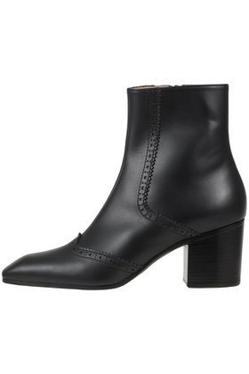 【ペリーコ/PELLICO】の【ELLE SHOP限定】PISTA メダリオンショートブーツ 人気、トレンドファッション・服の通販 founy(ファニー) ファッション Fashion レディースファッション Fashion for Women 2025年 2025 2025-2026秋冬・A/W Autumn/Winter 2025–26 AW25–26 ショート Short, Short Length デニム Denim, Jeans Material エレガント 上品 Elegant A/W・秋冬 Autumn/Winter |ID:prp329100004601461
