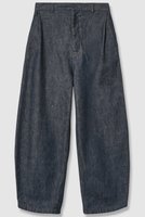 【ハウス オブ ロータス/HOUSE OF LOTUS】のムラ糸デニムパンツ 人気、トレンドファッション・服の通販 founy(ファニー) ファッション Fashion レディースファッション Fashion for Women パンツ Pants & Trousers デニムパンツ・ジーンズ・美脚デニム Denim Jeans & Pants 2025年 2025 2025-2026秋冬・A/W Autumn/Winter 2025–26 AW25–26 インディゴ Indigo Denim スラックス Slacks, Dress Pants デニム Denim, Jeans Material フォルム Silhouette, Form フロント Front, Front Design 切替 Switching, Contrast Panel 日本製 Made In Japan A/W・秋冬 Autumn/Winter |ID:prp329100004601506